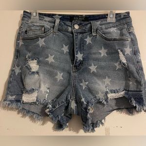Judy blue star shorts size large